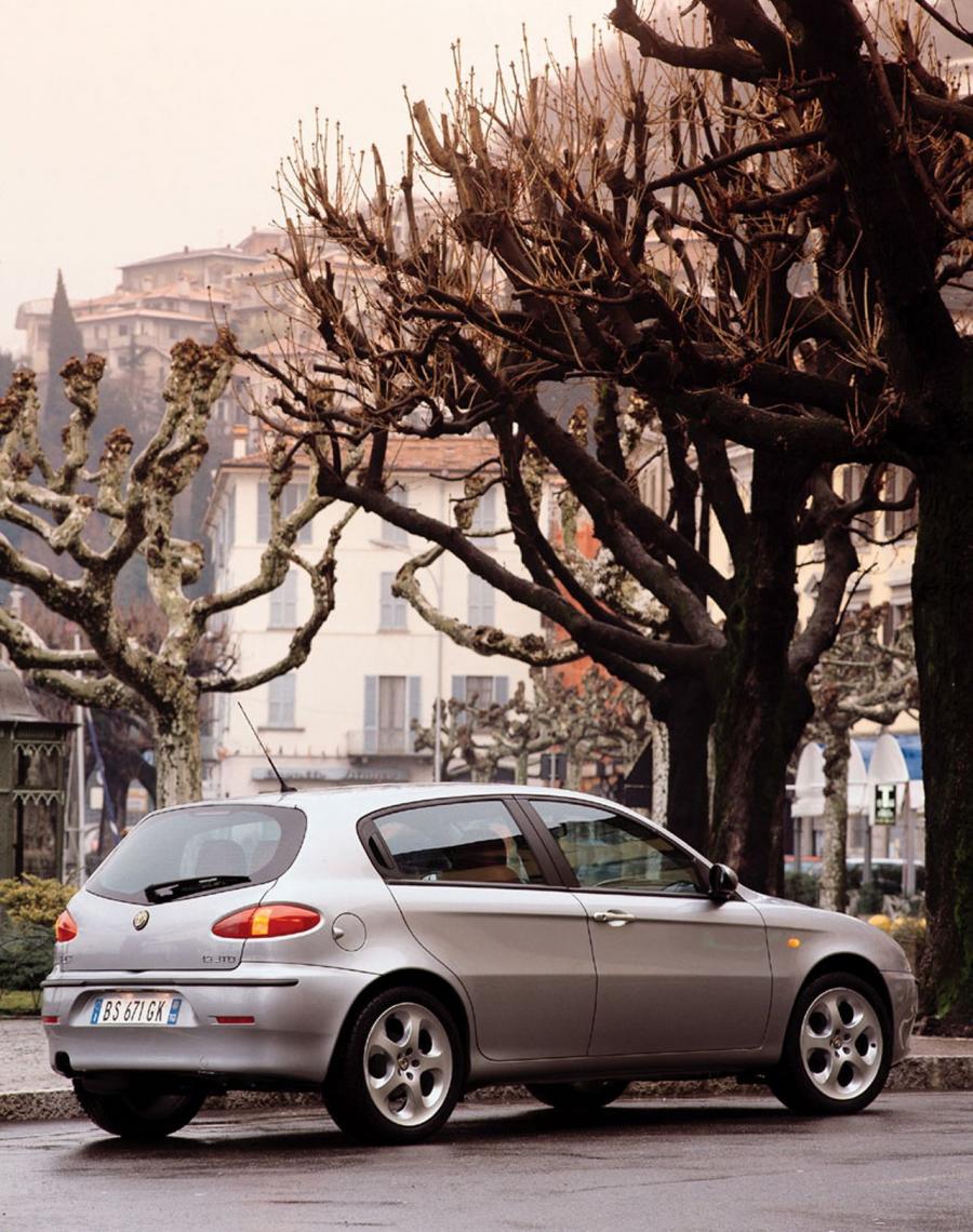  Alfa Romeo 147 GTA 2002 года  (фото 69 из 70)